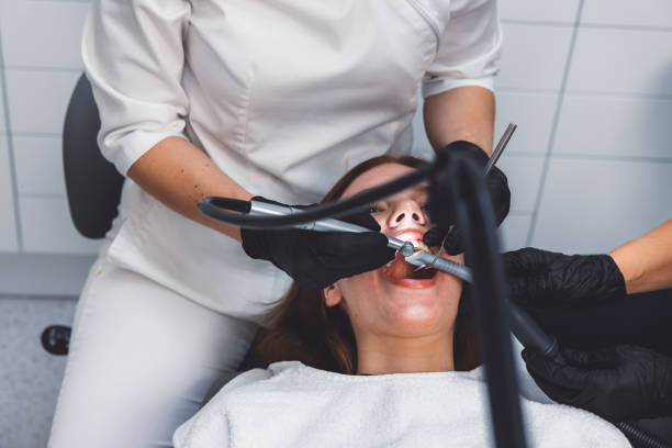 Best Weekend Emergency Dentist in Royal Palm Estates, FL