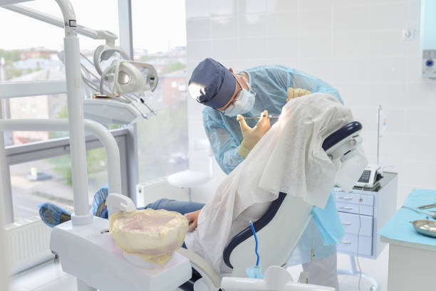 Best Emergency Root Canal Treatment in Royal Palm Estates, FL
